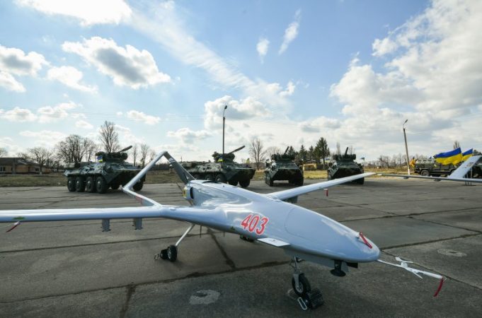 Suksesi i ukrainasve vjen nga Turqia, njihuni me dronët “Bajraktar”
