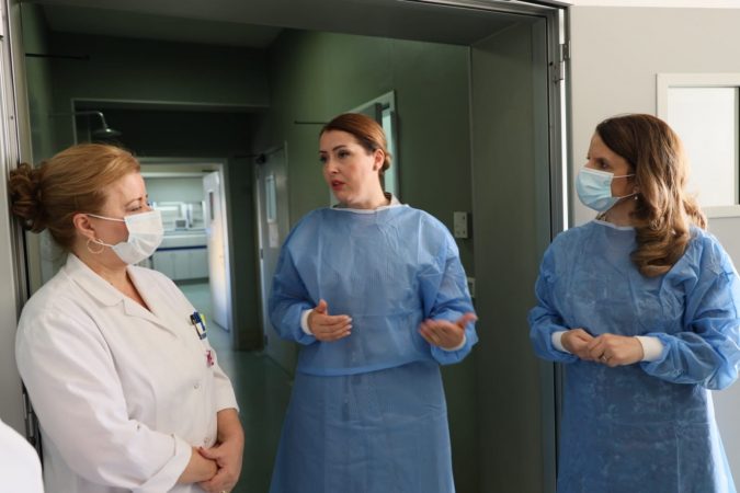 Raste të dyshuara në vend për linë e majmunit? Manastirliu: Kanë mbërritur testet e para