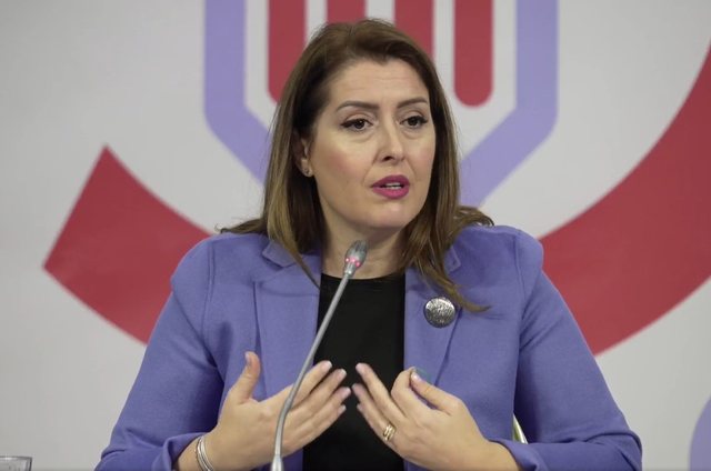 Në prill testim ndërkombëtar për mësuesit, shkak rezultatet e dobëta të nxënësve